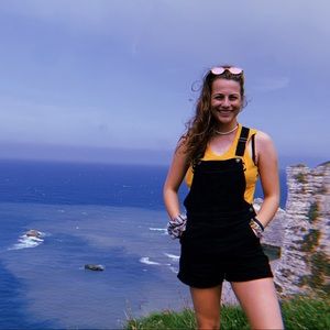 Meet your Posher, Chloë